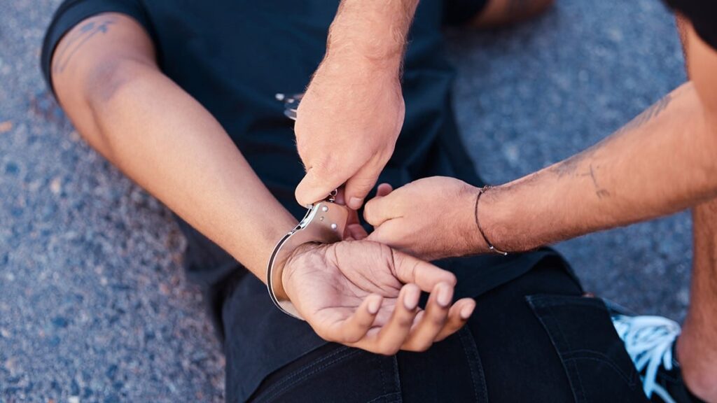 Intervention Orders 16 Resisting arrest